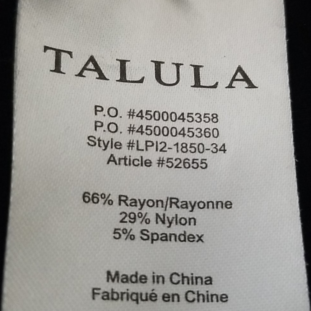 NWOT Talula (Aritzia) Black crop top - Picture 4 of 7